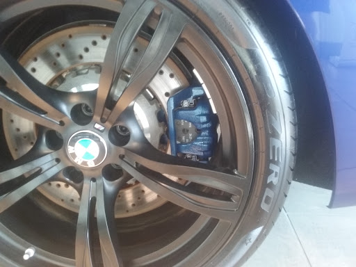 BMW Dealer «BMW of Greenwich», reviews and photos, 355 West Putnam Avenue, Greenwich, CT 06830, USA