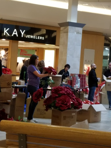 Shopping Mall «Kentucky Oaks Mall», reviews and photos, 5101 Hinkleville Rd #795A, Paducah, KY 42001, USA