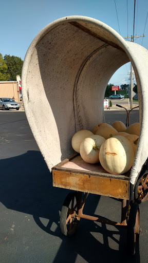 Furniture Store «Amanda Furniture Store», reviews and photos, 302 E Main St, Amanda, OH 43102, USA