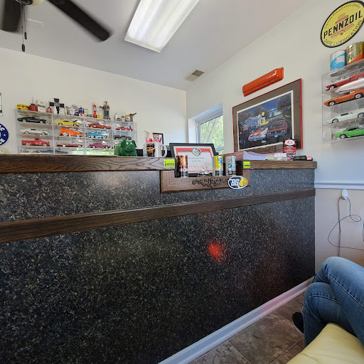 Auto Parts Store «Ace Body & Motor», reviews and photos, 625 NE 45th Pl, Des Moines, IA 50313, USA