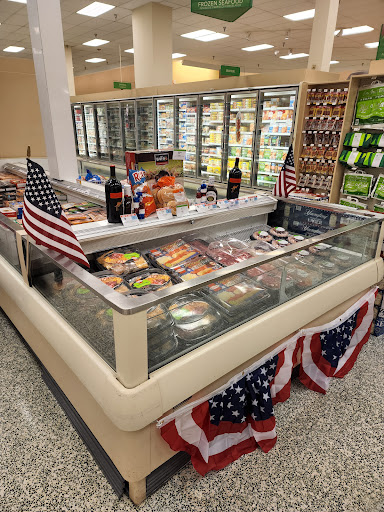 Supermarket «Publix Super Market at Country Club Plaza», reviews and photos, 18496 NW 67th Ave, Hialeah, FL 33015, USA