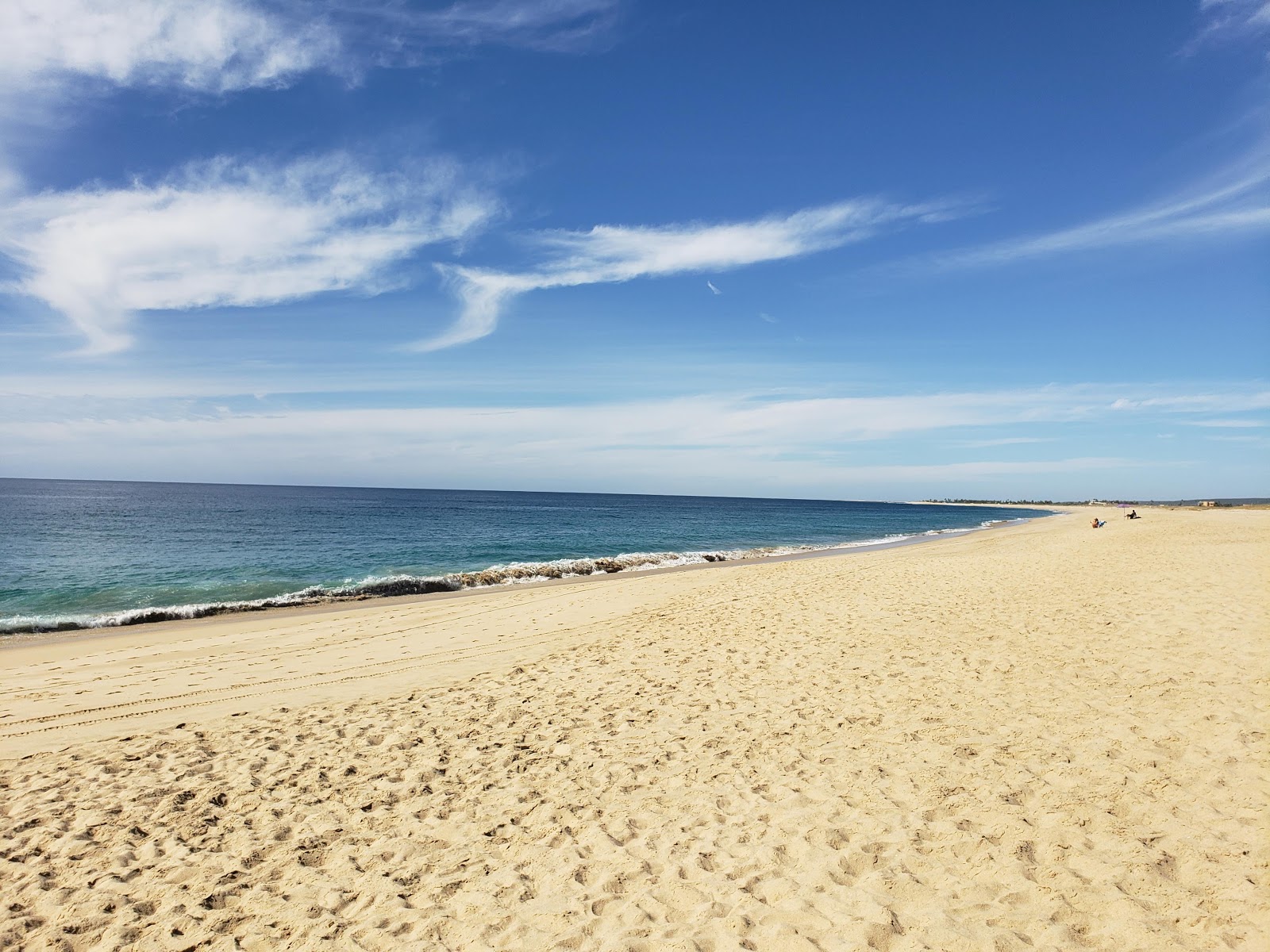 Photo de Playa Los Mangos avec droit et long