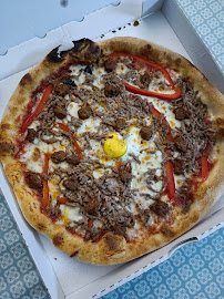 Plats et boissons du Pizzeria LA PIZZ' A DAMIEN à Gauchy - n°4