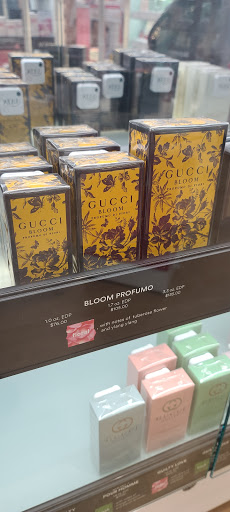 Hair Salon «Ulta Beauty», reviews and photos, 1423 S Lower Sacramento Rd, Lodi, CA 95242, USA