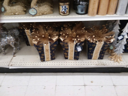 Discount Store «Big Lots», reviews and photos, 1400 Merritt Blvd, Dundalk, MD 21222, USA