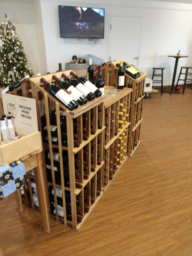 Winery «Treleaven Wines», reviews and photos, 658 Lake Rd, King Ferry, NY 13081, USA