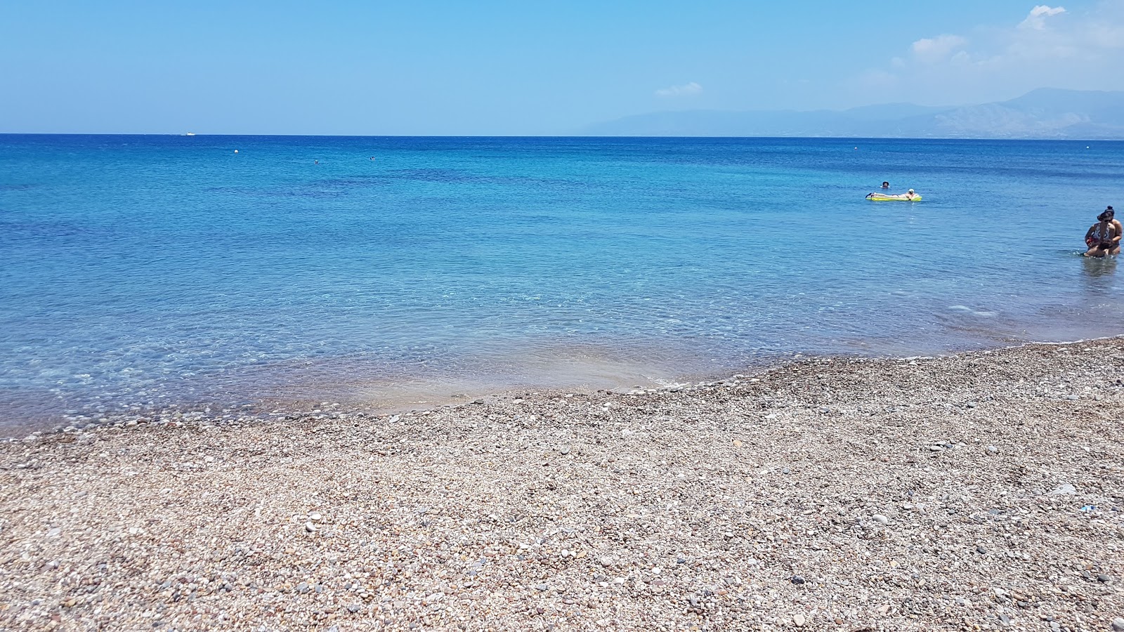 Ttakka beach'in fotoğrafı çok temiz temizlik seviyesi ile