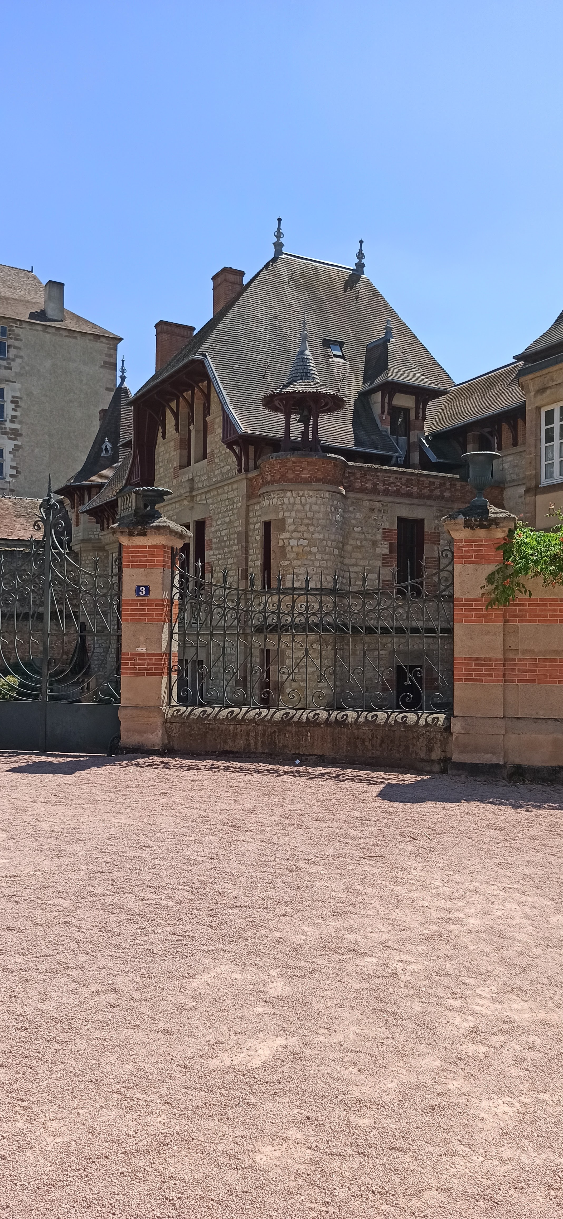 Photo n° 9 de l'avis de Ri.e fait le 24/07/2022 à 16:36