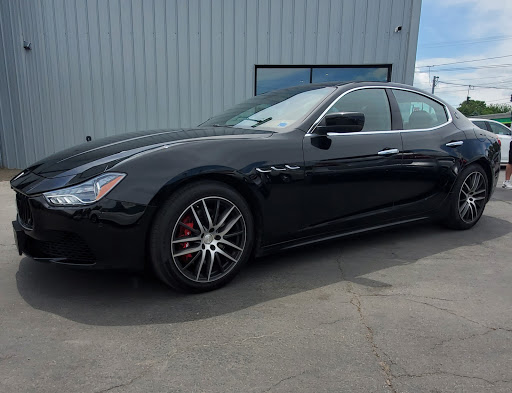 Used Car Dealer «Roberti Automotive LLC», reviews and photos, 735 Ulster Ave, Kingston, NY 12401, USA