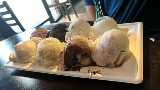 Ice Cream Shop «La Coppa Gelato Cafe», reviews and photos, 341 State St, Madison, WI 53703, USA