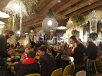 Atmosphère du Restaurant Café des Fleurs à Pont-Saint-Esprit - n°14