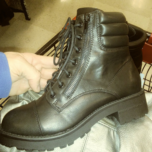 Department Store «T.J. Maxx», reviews and photos, 821 S James Campbell Blvd, Columbia, TN 38402, USA