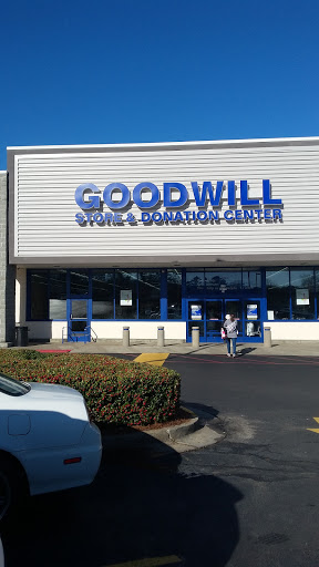 Thrift Store «Goodwill Donation Center», reviews and photos