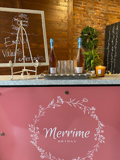 Wedding Store «Merrime Bride & Soiree», reviews and photos, 211 W 1st Ave #101, Albany, OR 97321, USA