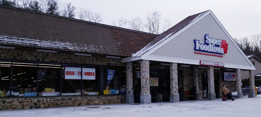 Grocery Store «Super Foodtown of Croton-on-Hudson», reviews and photos, 2005 Albany Post Rd, Croton-On-Hudson, NY 10520, USA