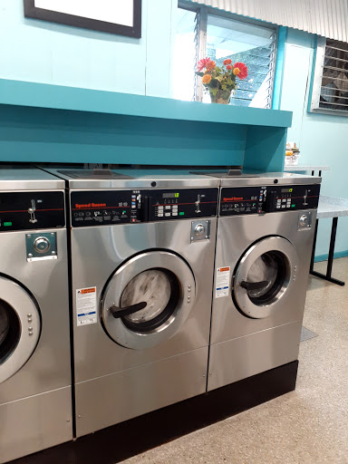 Laundromat «Sunshine Coin Laundry», reviews and photos, 485 21st St, Vero Beach, FL 32960, USA