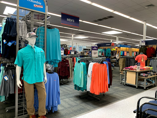 Sporting Goods Store «Academy Sports + Outdoors», reviews and photos, 11400 W Markham St, Little Rock, AR 72211, USA