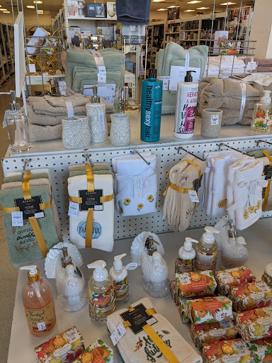 Home Goods Store «Tuesday Morning», reviews and photos, 1951 Madison St, Clarksville, TN 37043, USA