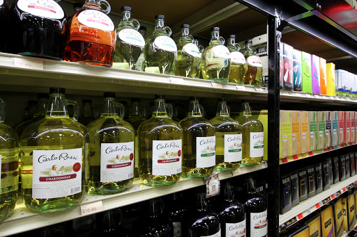 Wine Store «Wine Warehouse of Mantua», reviews and photos, 222 Bridgeton Pike, Mantua Township, NJ 08051, USA