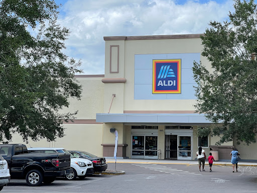 Supermarket «ALDI», reviews and photos, 620 E Brandon Blvd, Brandon, FL 33511, USA