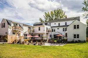 Cranmore Inn and Suites, a North Conway boutique hotel image