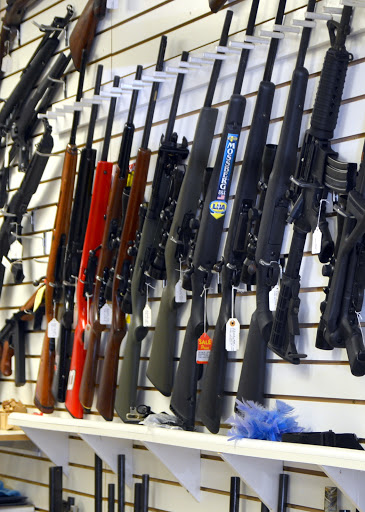 Pawn Shop «American Pawn», reviews and photos, 10045 Belvedere Rd, Royal Palm Beach, FL 33411, USA