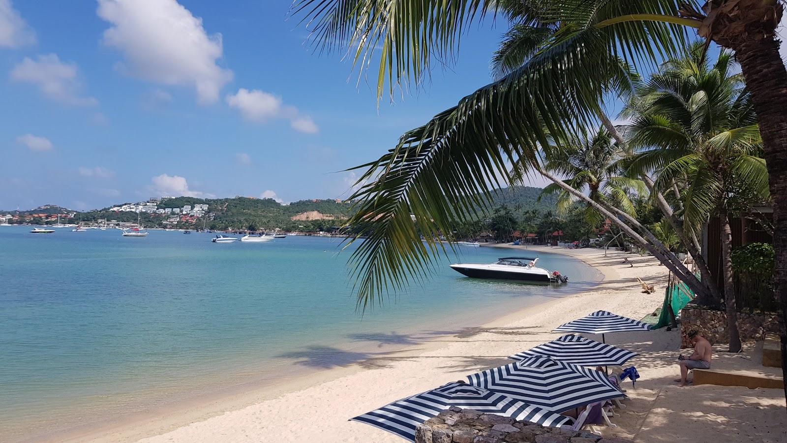 Photo of Hat Bang Rak with bright sand surface