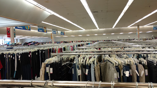 Thrift Store «Fairfield Crossings Goodwill Store», reviews and photos, 4605 Dixie Hwy, Fairfield, OH 45014, USA