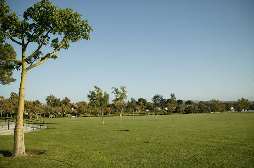 Park «Mike Ward Community Park Woodbridge», reviews and photos, 20 Lake Rd, Irvine, CA 92604, USA