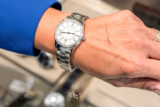 Jewelry Store «Mountz Jewelers», reviews and photos, 4520 Jonestown Rd, Harrisburg, PA 17109, USA