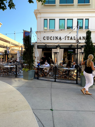 Shopping Mall «Mercato», reviews and photos, 9118 Strada Pl, Naples, FL 34108, USA