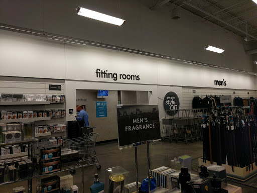 Department Store «Nordstrom Rack Magnolia Park», reviews and photos, 1025 Woodruff Rd, Greenville, SC 29607, USA