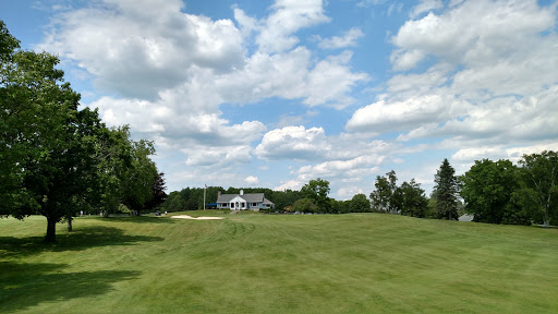 Golf Course «Hickory Hill Golf Course», reviews and photos, 200 N Lowell St, Methuen, MA 01844, USA