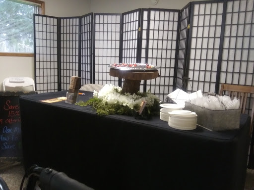 Wedding Chapel «Santiam Place Llc», reviews and photos, 139 S Main St, Lebanon, OR 97355, USA