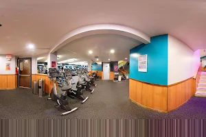 Crunch Fitness - 81st Street image