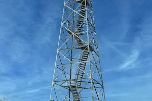 Sounding Knob Fire Tower image