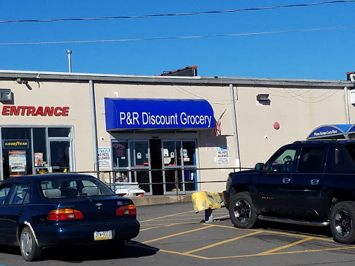 Grocery Store «P & R Discount Grocery», reviews and photos, 600 Scranton Carbondale Hwy, Eynon, PA 18403, USA