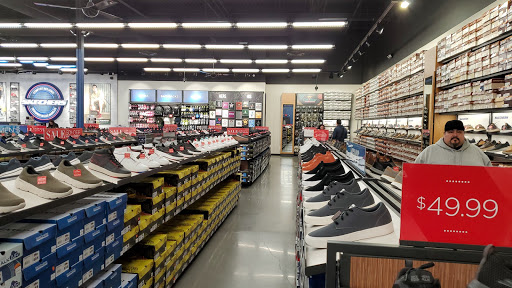 SKECHERS Factory Outlet