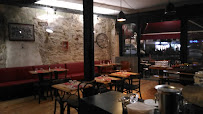Atmosphère du Restaurant italien Sale & Pepe à Paris - n°8