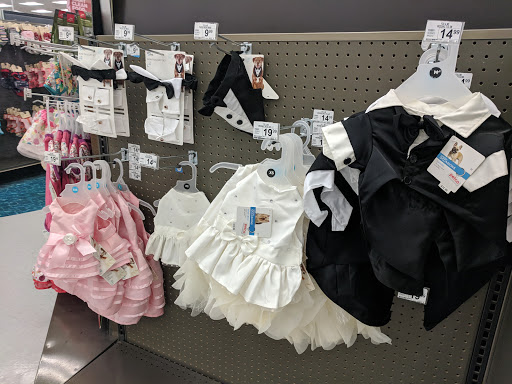 Pet Supply Store «Petco Animal Supplies», reviews and photos, 2805 E 29th Ave, Spokane, WA 99223, USA