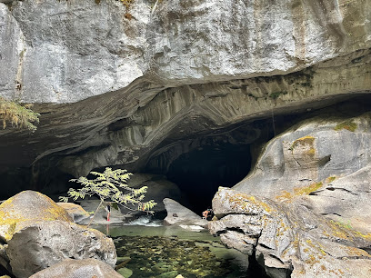 Little Huson Caves Park