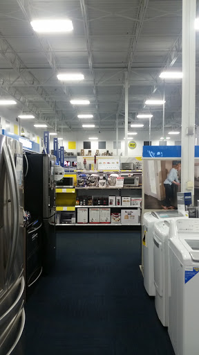 Electronics Store «Best Buy», reviews and photos, 12765 Harper Village Dr #160, Battle Creek, MI 49014, USA