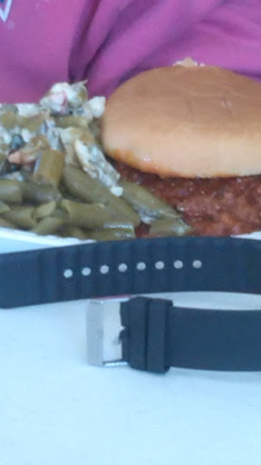 Thrift Store «Salvation Army Thrift Store», reviews and photos, 701 S Clay St, Hopkinsville, KY 42240, USA