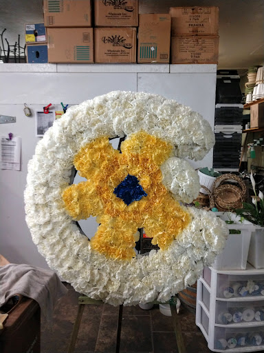 Florist «Village Flowers & Gifts», reviews and photos, 527 W Lodi Ave, Lodi, CA 95242, USA