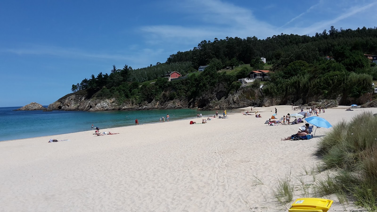 Zdjęcie Praia de Area Longa z powierzchnią beżowy piasek