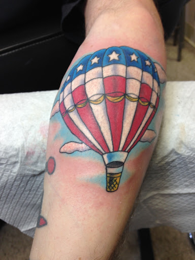 Tattoo Shop «Cherokee Creek Tattoo», reviews and photos, 32449 Ford Rd, Garden City, MI 48135, USA