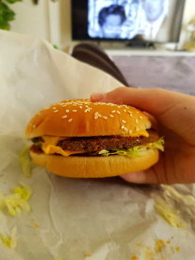 Hermanos Burgers & Shakes