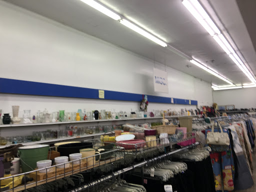 Thrift Store «American Thrift Center», reviews and photos, 1806 Homeville Rd, West Mifflin, PA 15122, USA