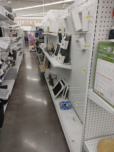 Fabric Store «Jo-Ann Fabrics and Crafts», reviews and photos, 6930 W Kellogg Dr, Wichita, KS 67209, USA