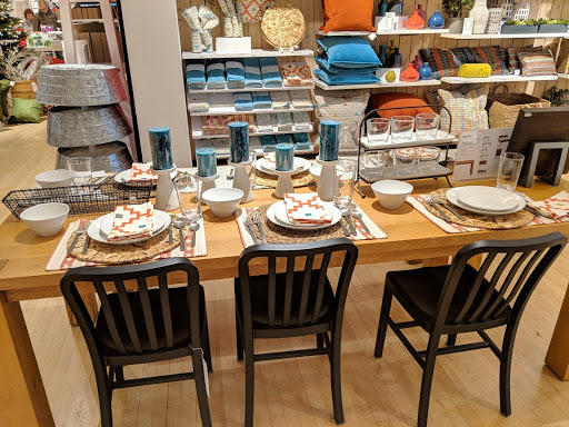 Furniture Store «Crate and Barrel», reviews and photos, 301 Santana Row, San Jose, CA 95128, USA